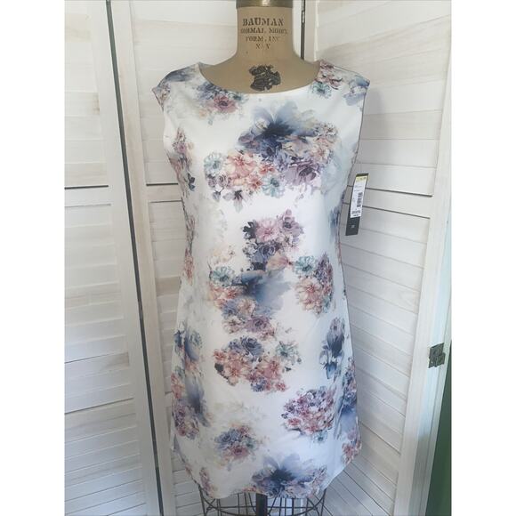 Tiana B. Dresses & Skirts - New W/ Tag TIANA B. Stretch A Line Floral SCOOP NECK Tank DRESS Size 6 USA